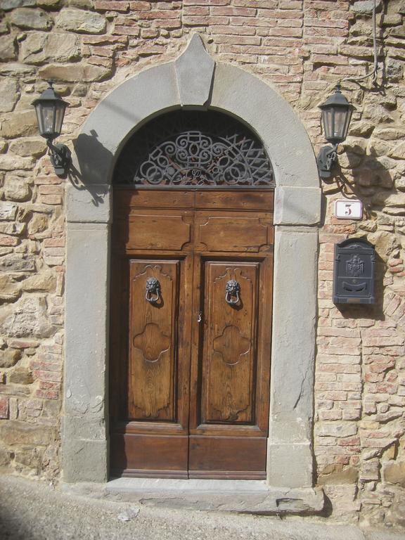 Apartament La Nella Chianni Zewnętrze zdjęcie